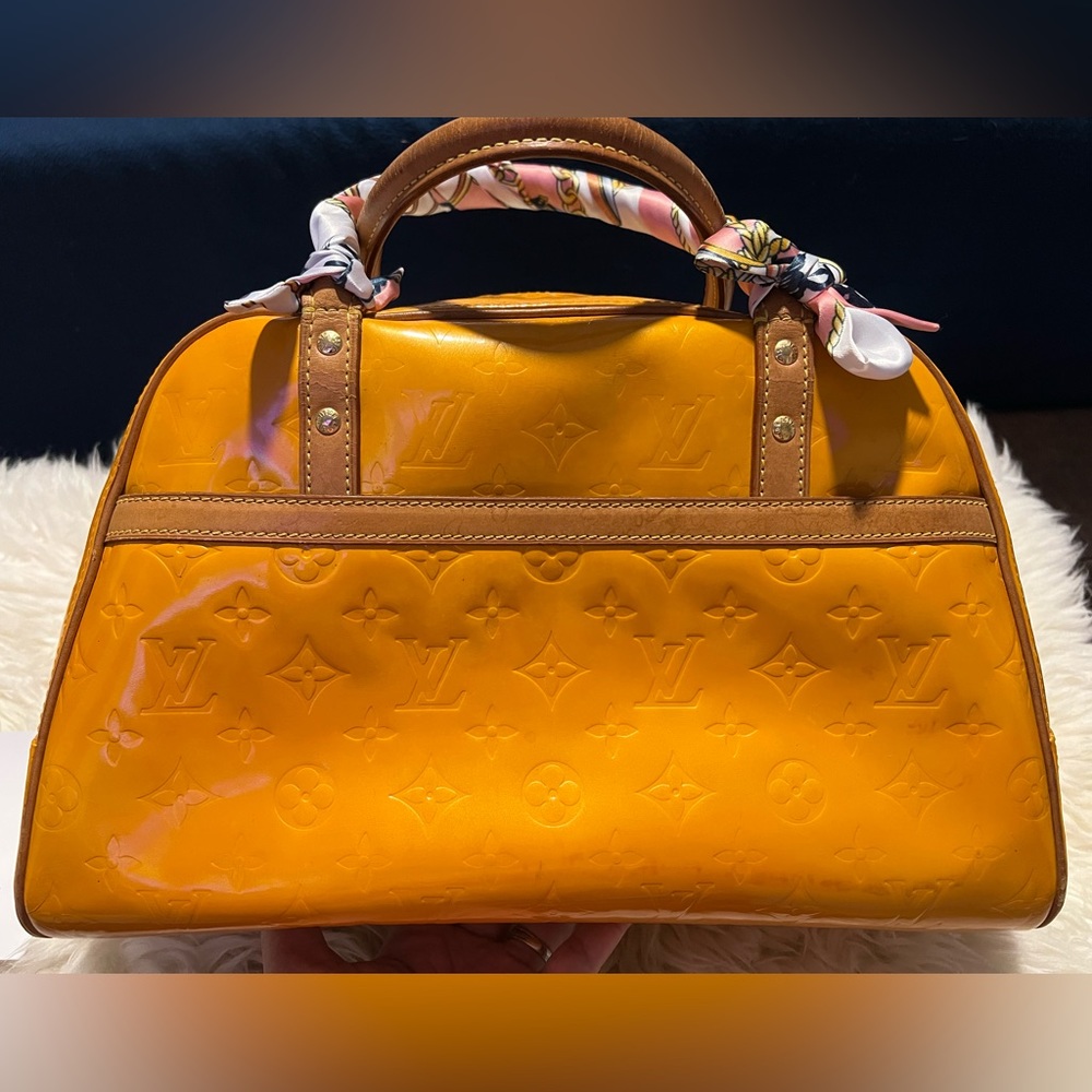 Tompkins Square Boston Vernis Bag Authentic